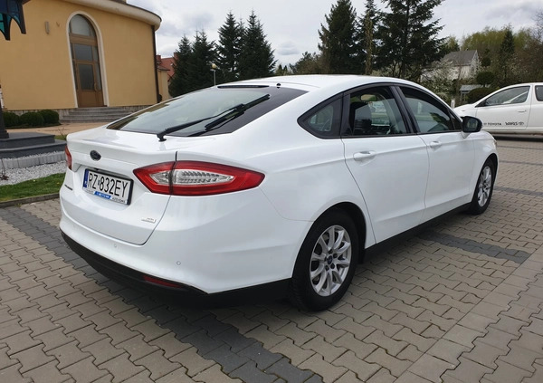 Ford Mondeo cena 49900 przebieg: 164265, rok produkcji 2017 z Rzeszów małe 781